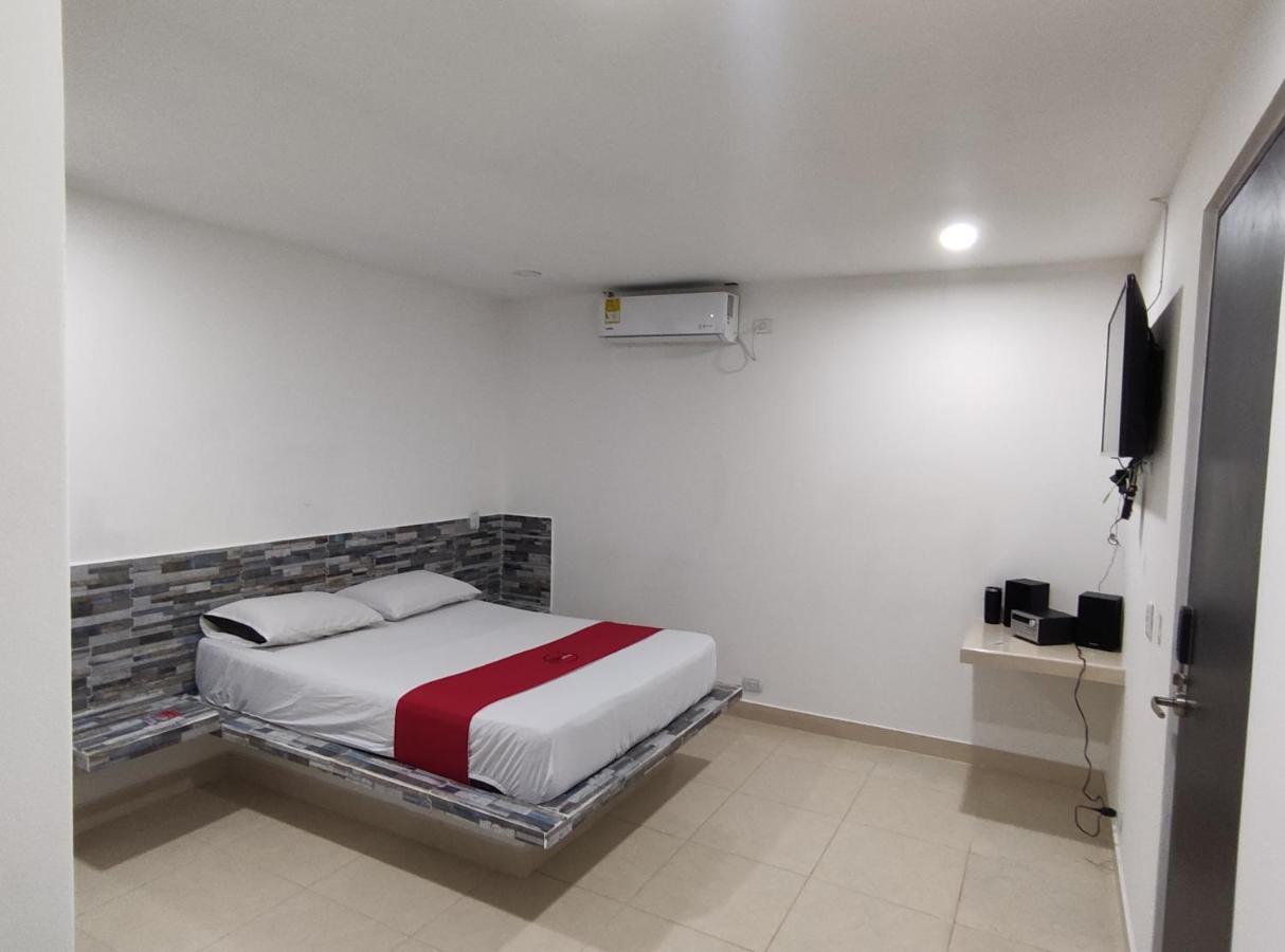 Hotel Spa Laureles Медельин Экстерьер фото